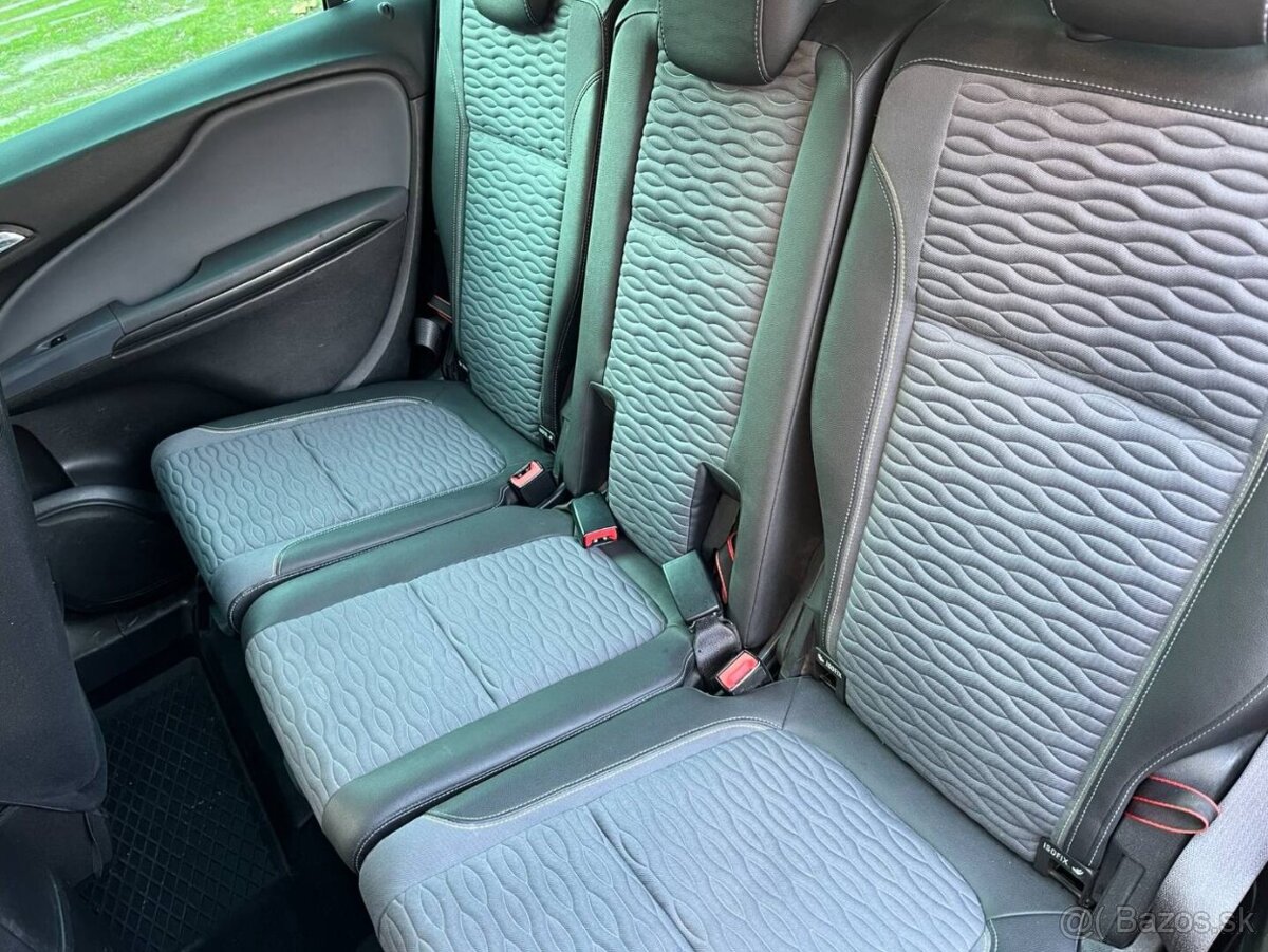 Opel Zafira Tourer 2.0CDTi - 19