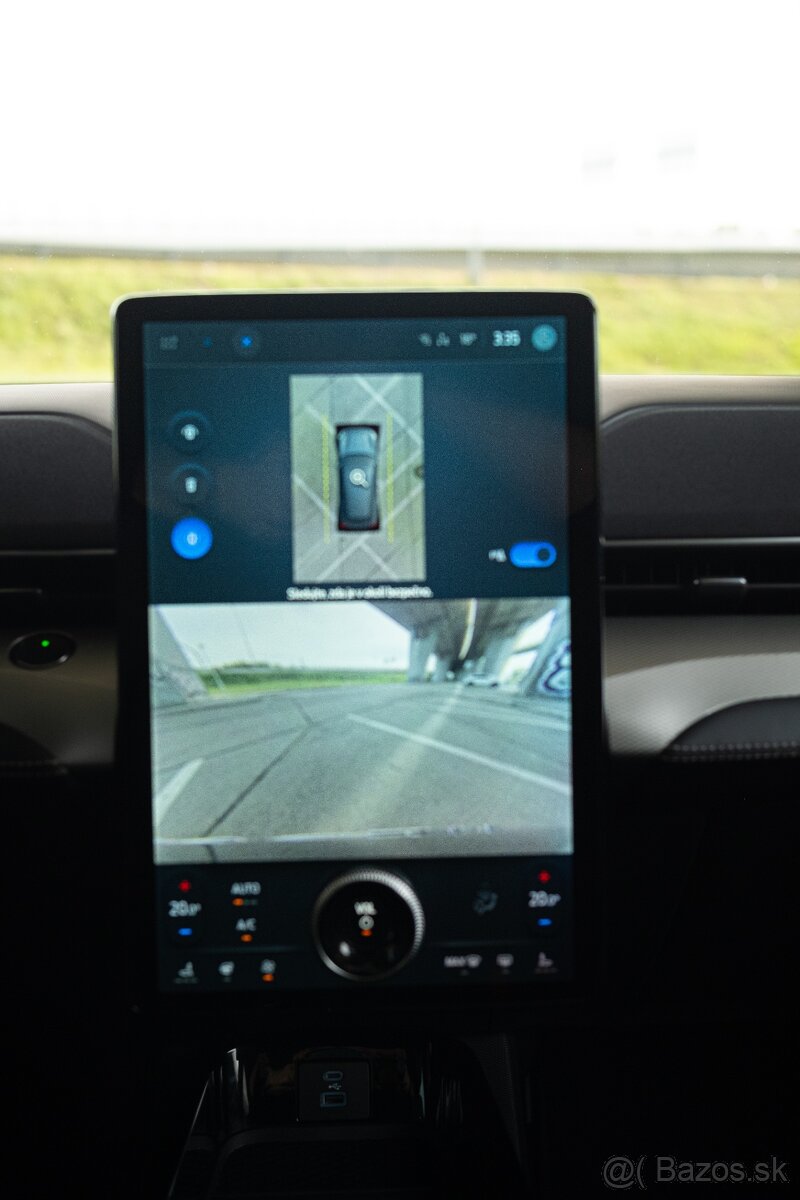 Ford Mustang Mach-E STD RWD 75kWh - odpocet DPH - 94% SoC - 19