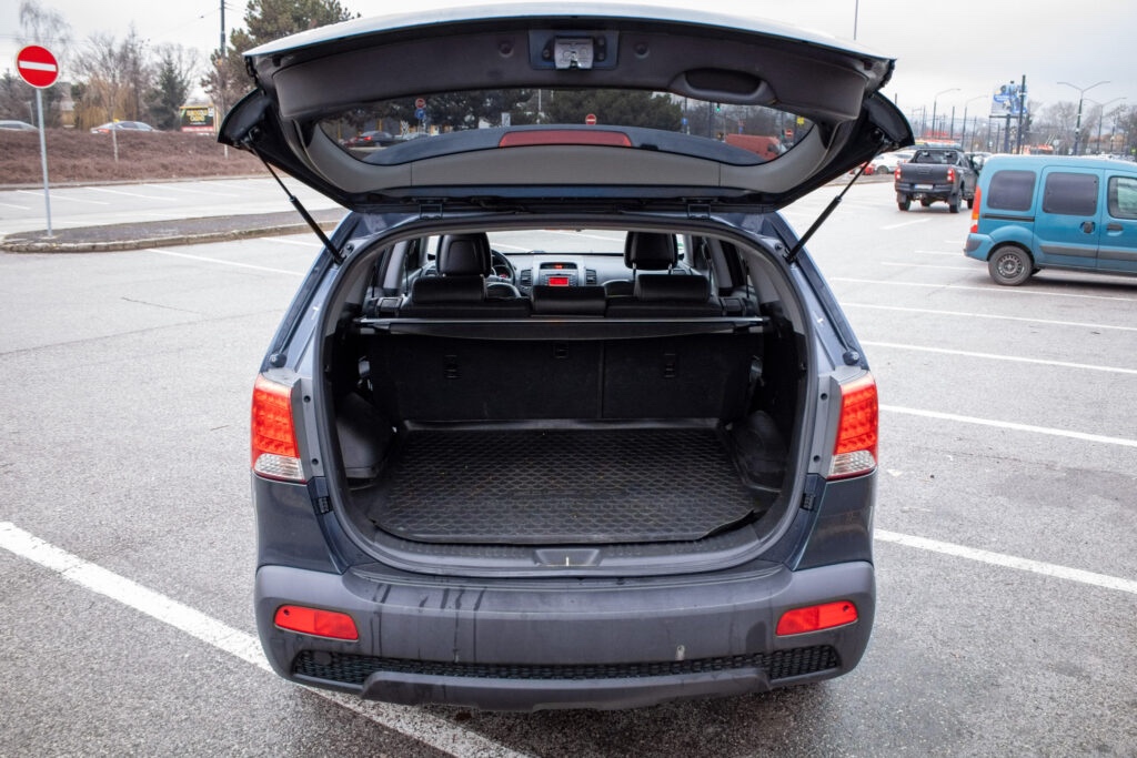 Kia Sorento 2.2 CRDi 4WD A/T - 19