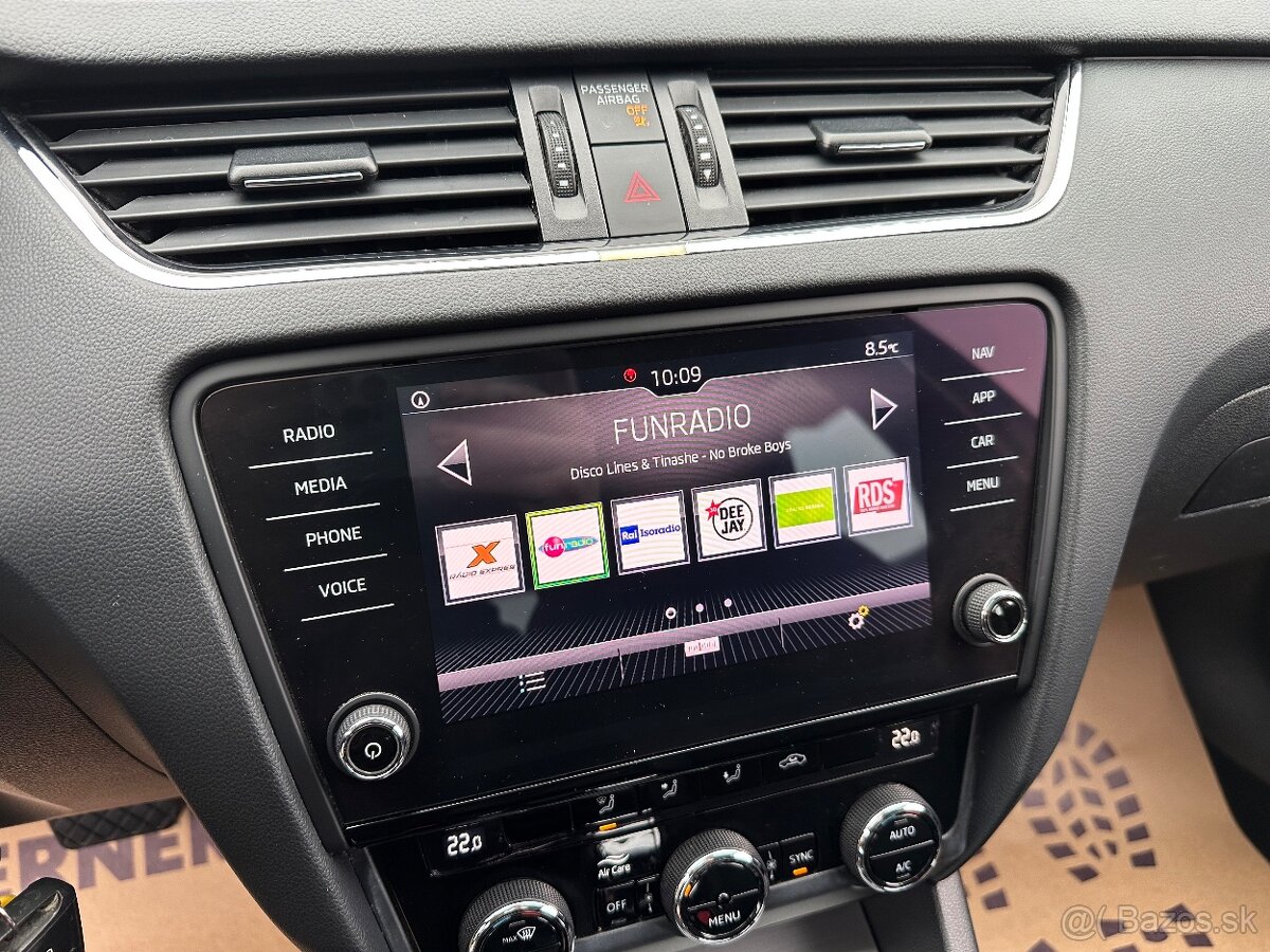 Škoda Octavia IV Combi 1.5 TSI G-TEC DSG Benzín/CNG - 19