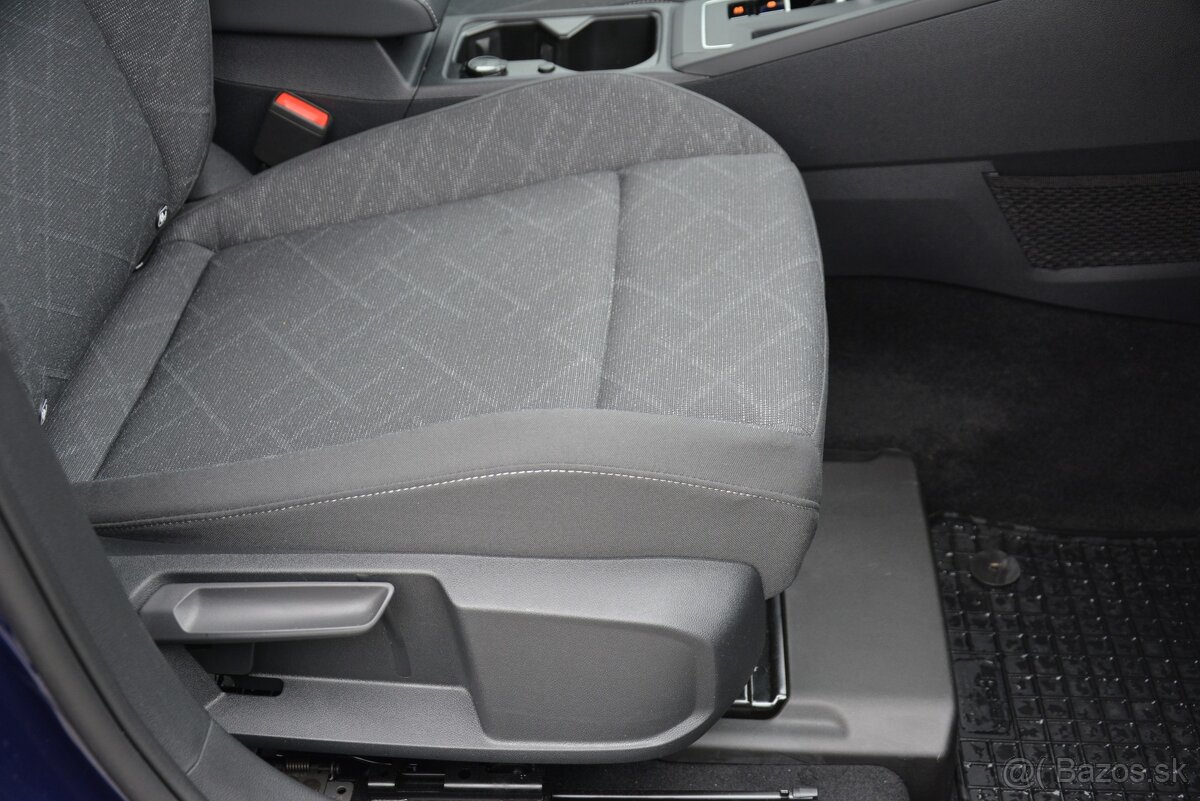 Volkswagen Golf Variant 1.50 e-TSI - V záruke, ako nové - 19