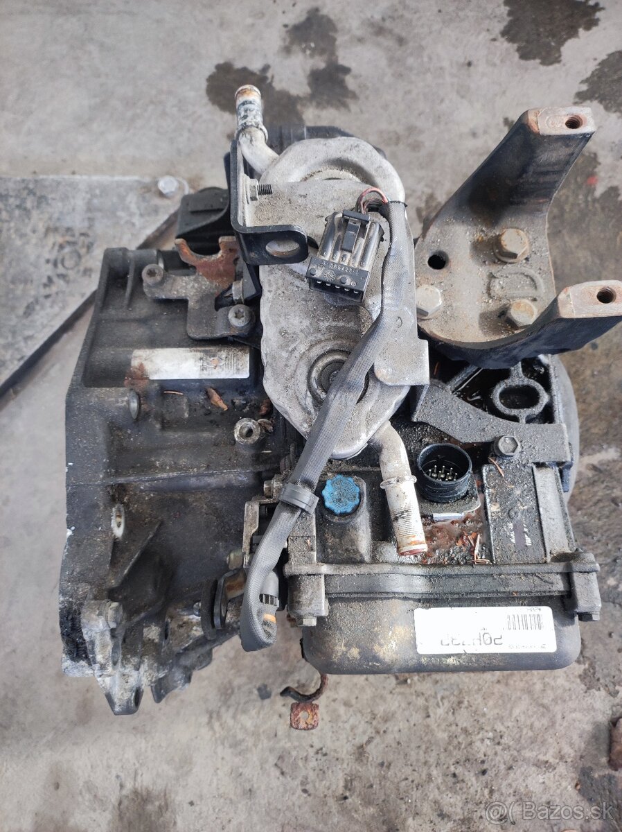 Motor 2.0 HDI (RHR) - AT prevodovka 📦→ 🚚→ 🏠 - 19