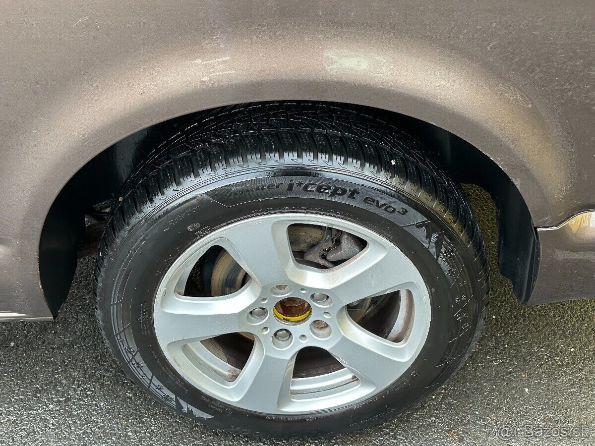 Volkswagen Multivan MULTIVAN 2.0TDI/103kW / 7.Míst r.v.2009 - 19