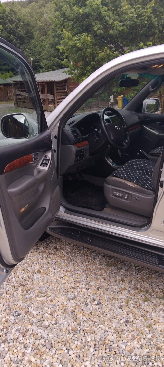 TOYOTA Land cruiser 120 D4D - 19