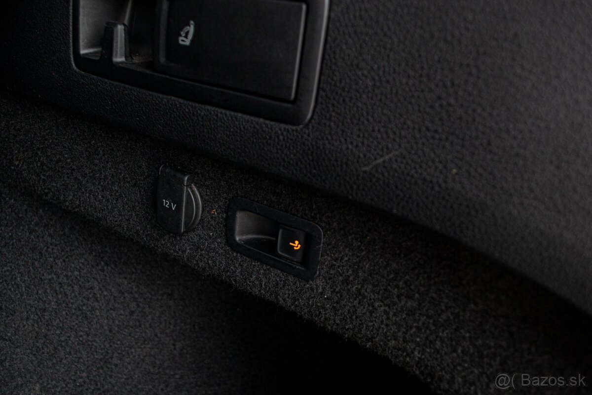 Volkswagen Passat Variant 2.0 TDI 140kW - 19