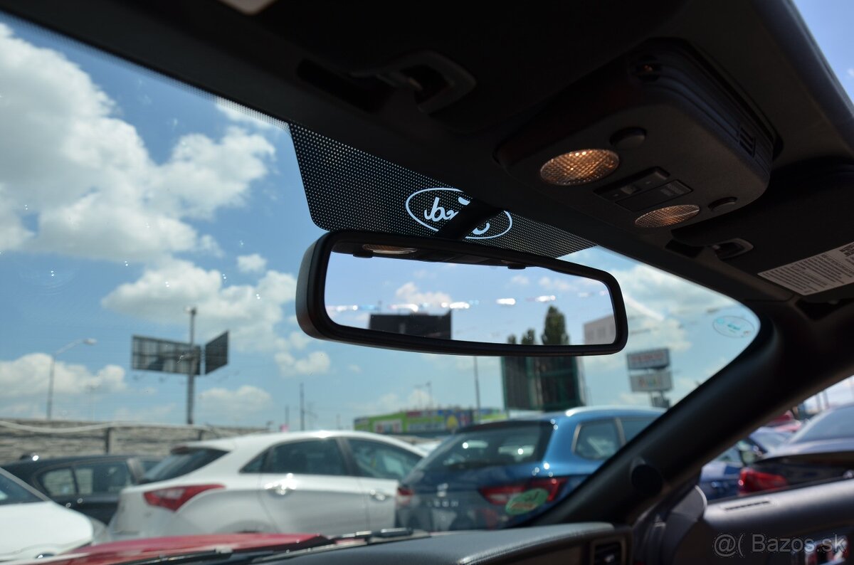 Ford Mustang 3.7 V6 Cabrio, 224kw, M6 - 19