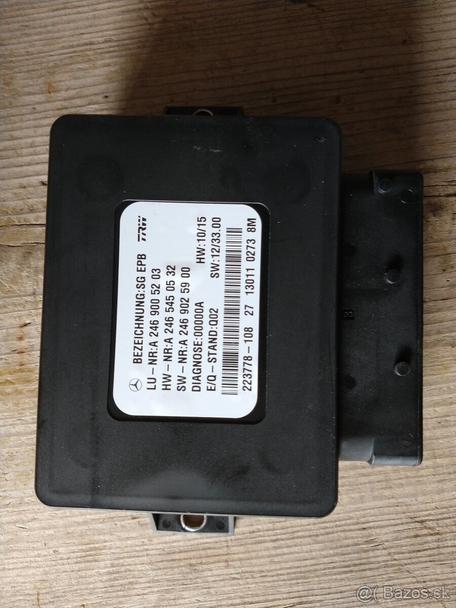 Mercedes benz CLA 250 (C117) 3/2013 - zbylé náhradní díly - 19