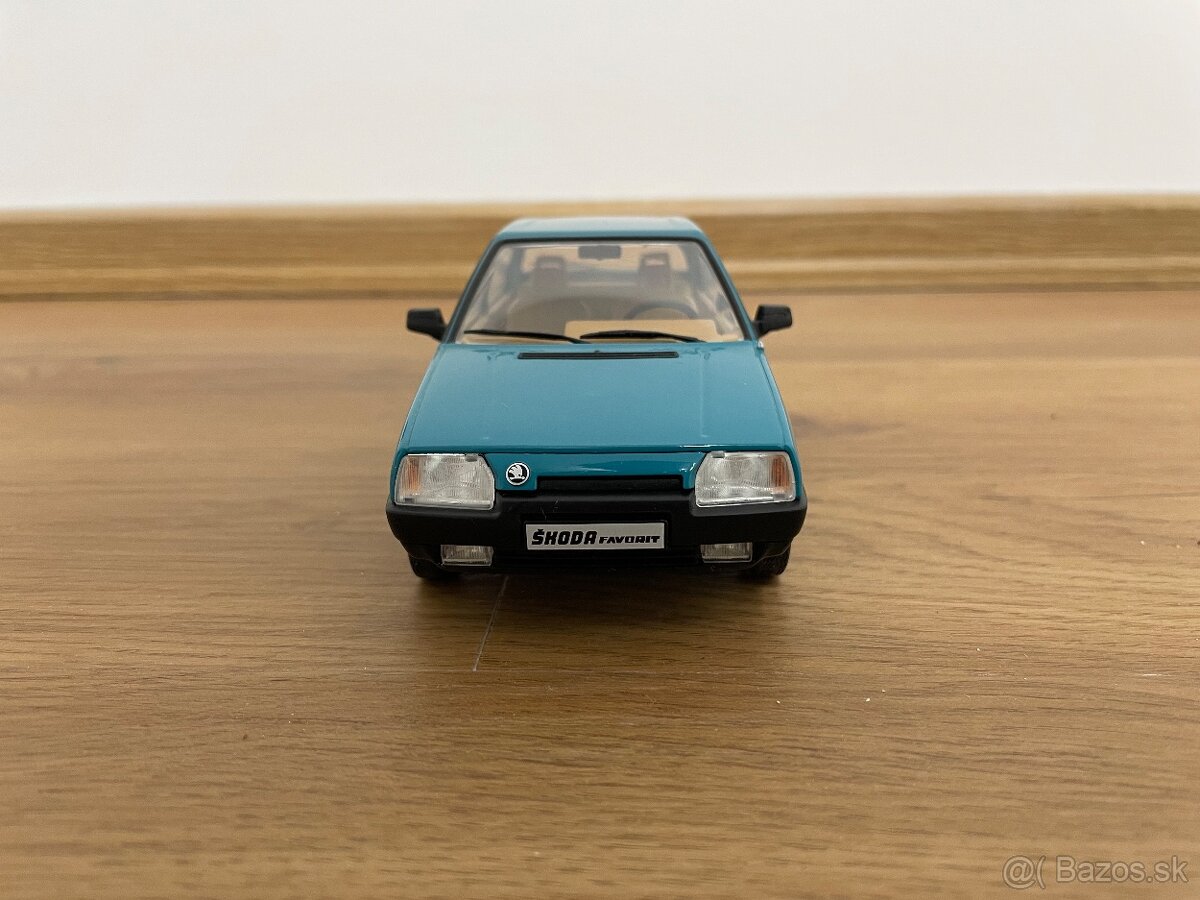 Škoda - modely 1:24 - 19