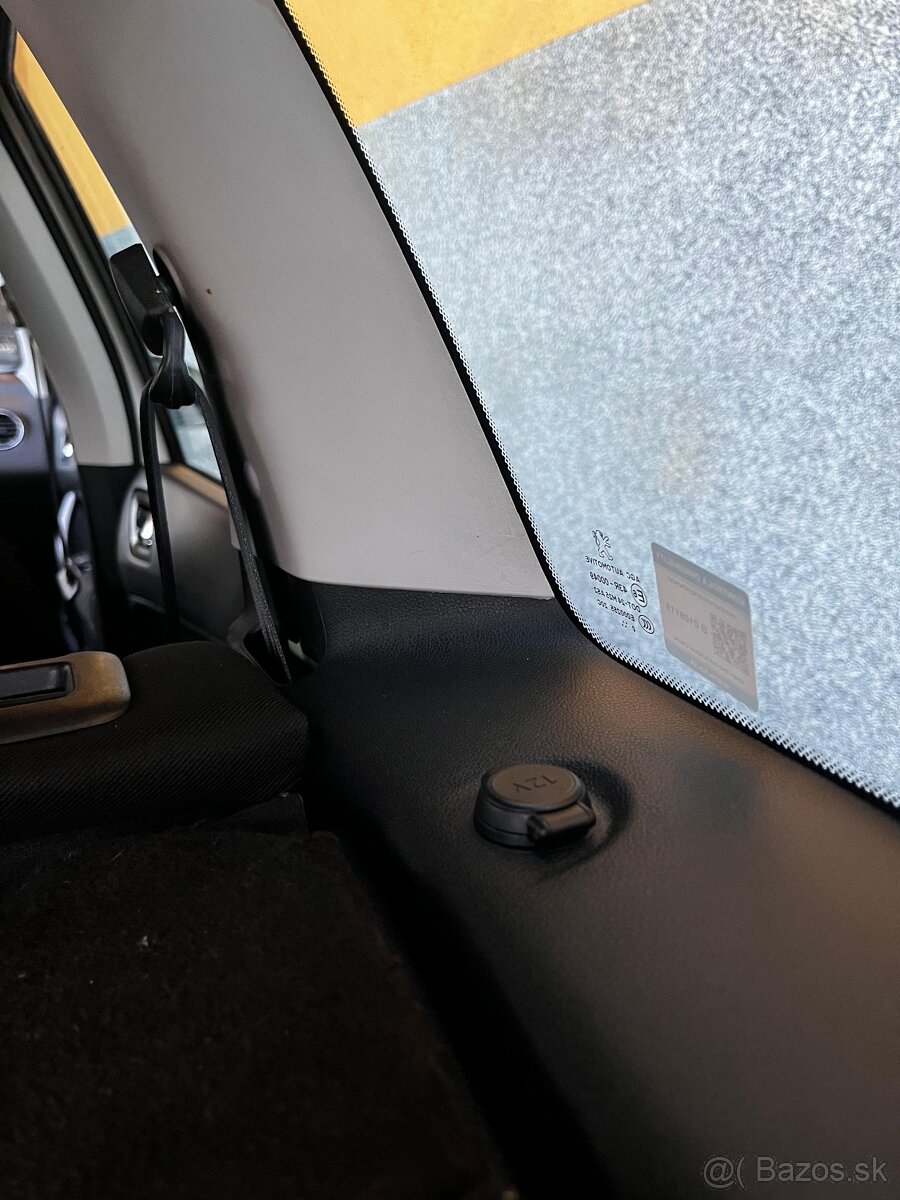 Peugeot 308 SW 1.6 HDI - 19