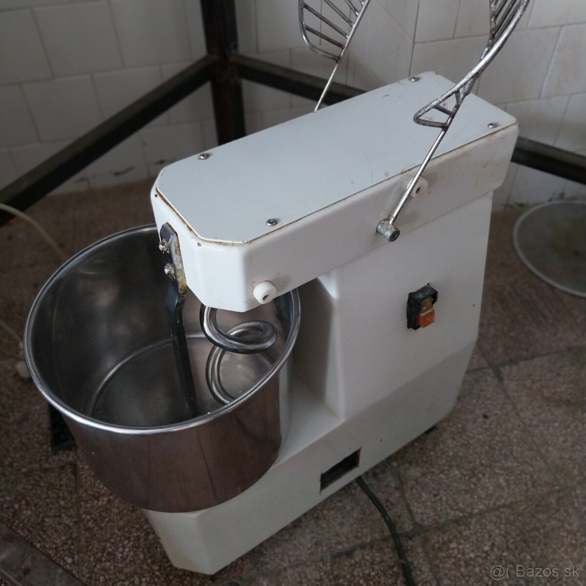 Rozpredam zariadenie kuchyne, reštauracie , ubytovne - 19