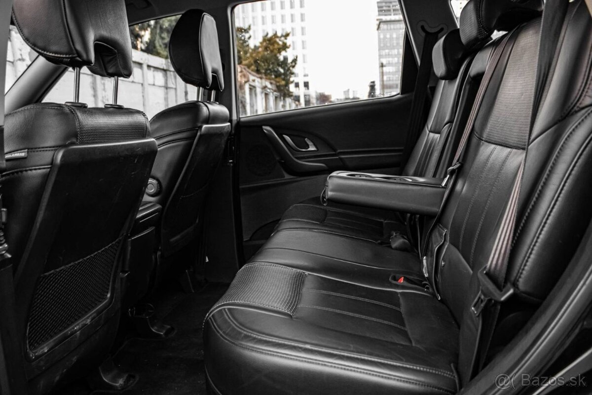 Mahindra XUV 500 W8 2.2 16V CRDi 4x4 EURO 6 - 19