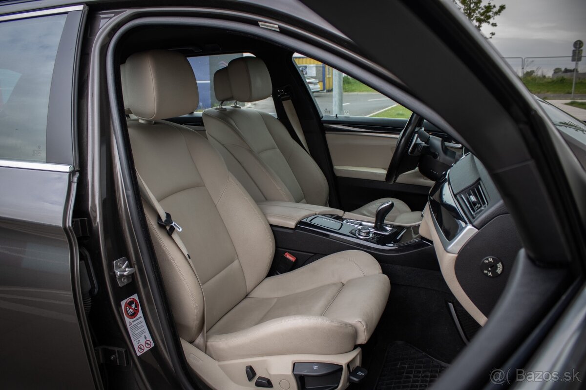 BMW Rad 5 Touring 525d A/T - 19