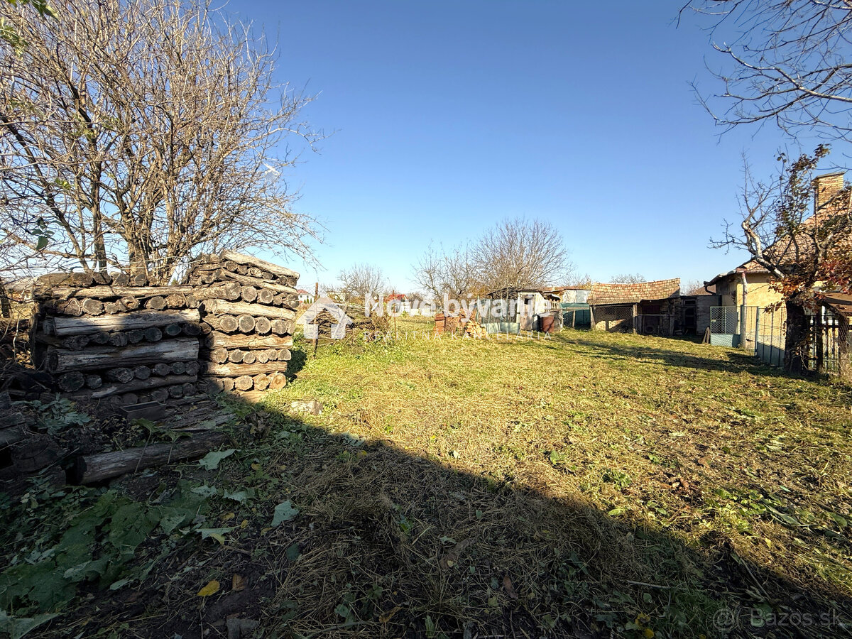 Predaj, rodinný dom s veľkým pozemkom-Semerovo(N204-12-FRAD) - 19