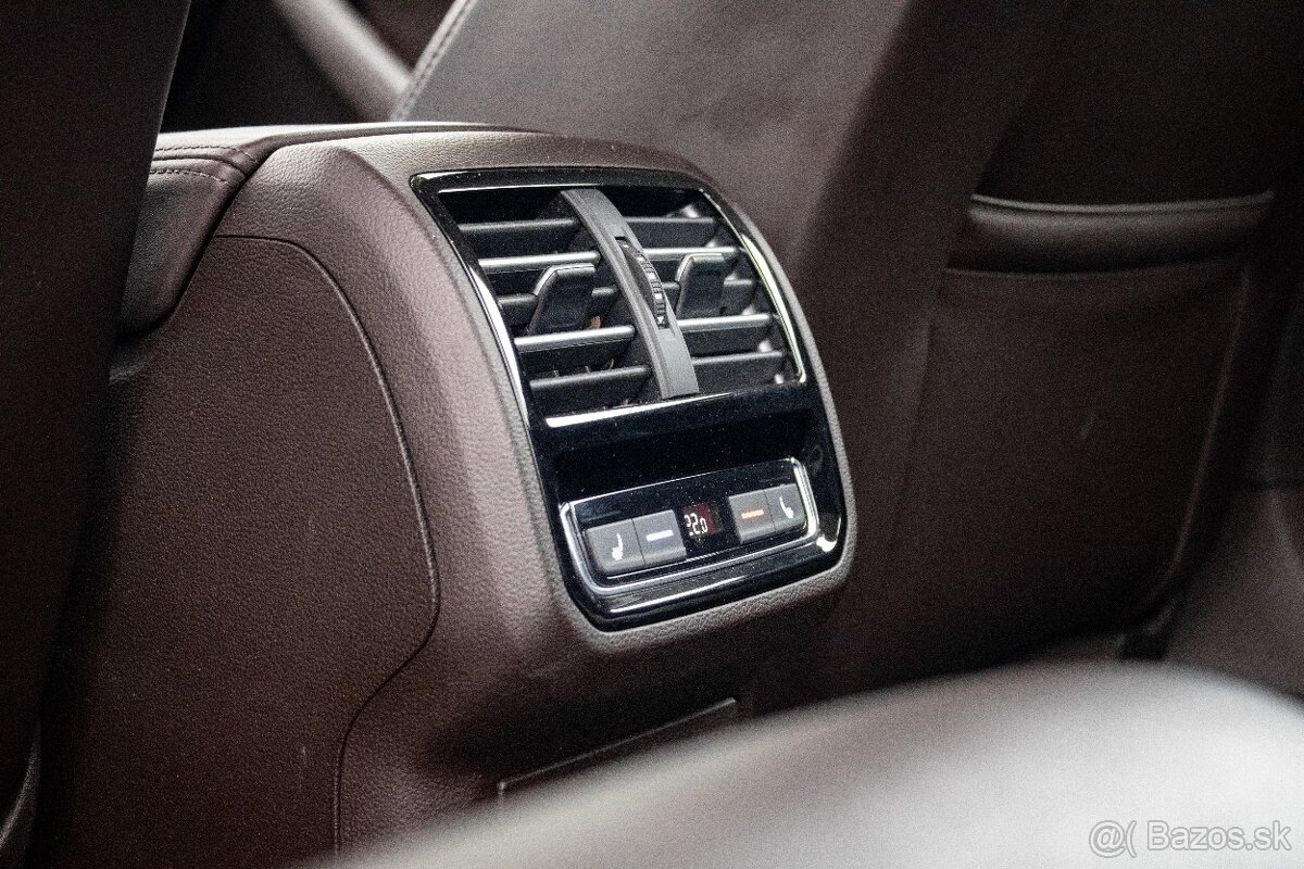 Volkswagen Passat Variant 2.0 BiTDI 240k BMT Highline 4MOTIO - 19