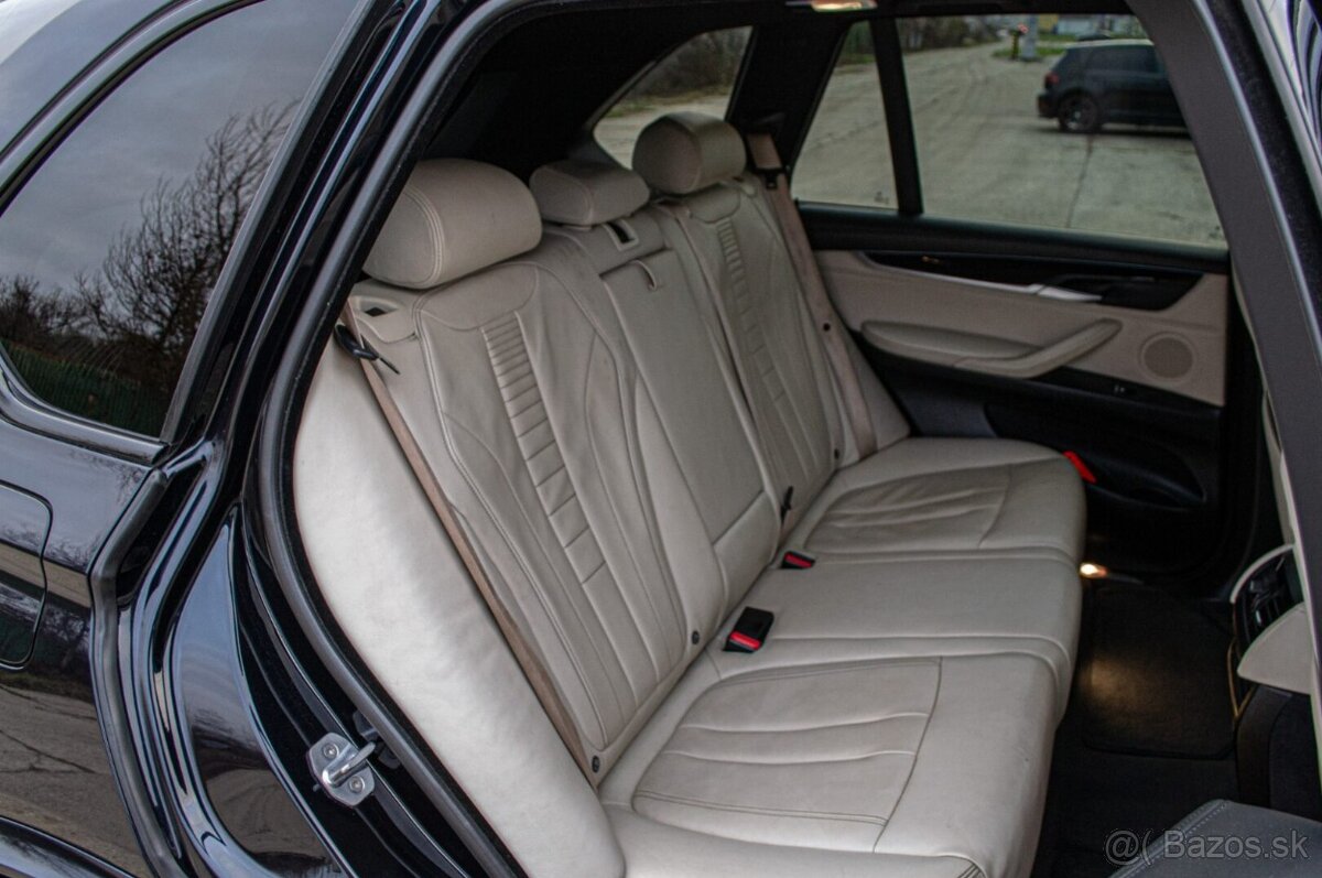 BMW X5 xDrive30d 190kW M-Packet - 19