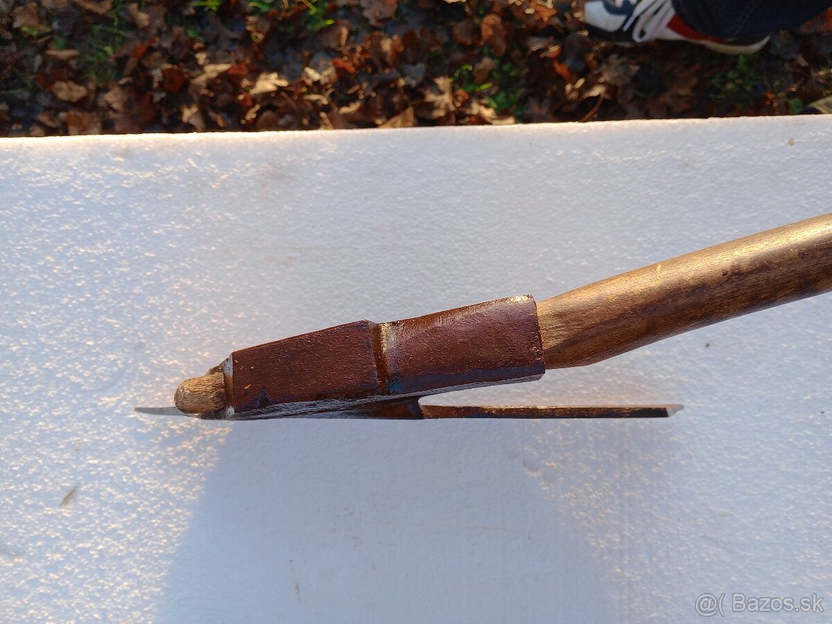 Sekery.Tešla.Topor. - 19