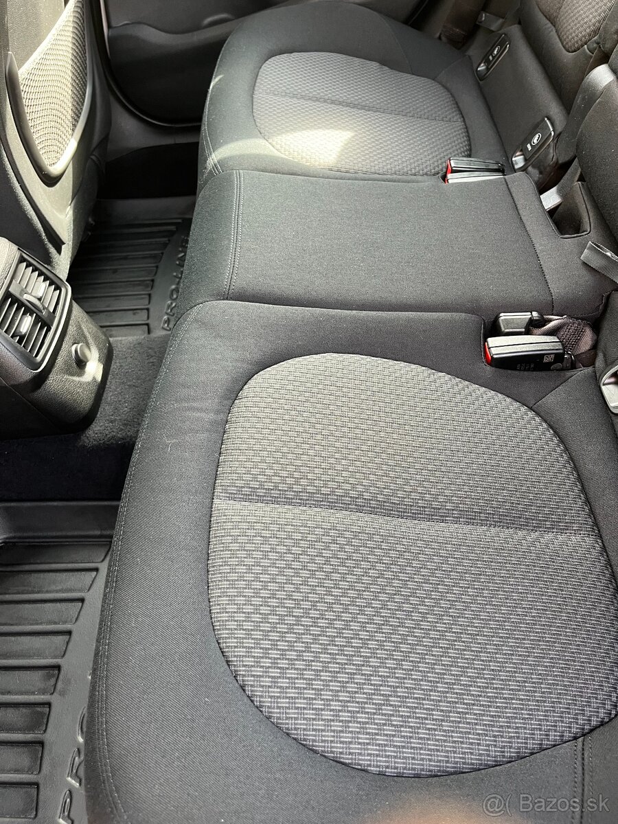 BMW rad 2 Active Tourer 216d A/T - 19