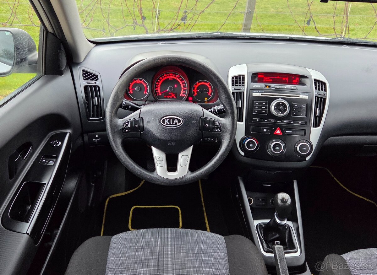 Kia Ceed 1.4 16V 66KW/90PS R.V.03/2012 - 19