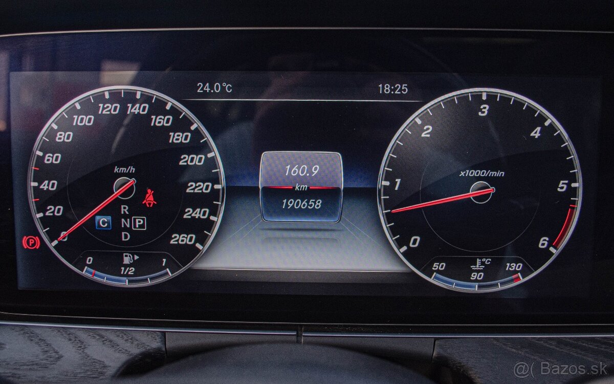 Mercedes Benz E350d 4x4 AMG-paket - 19