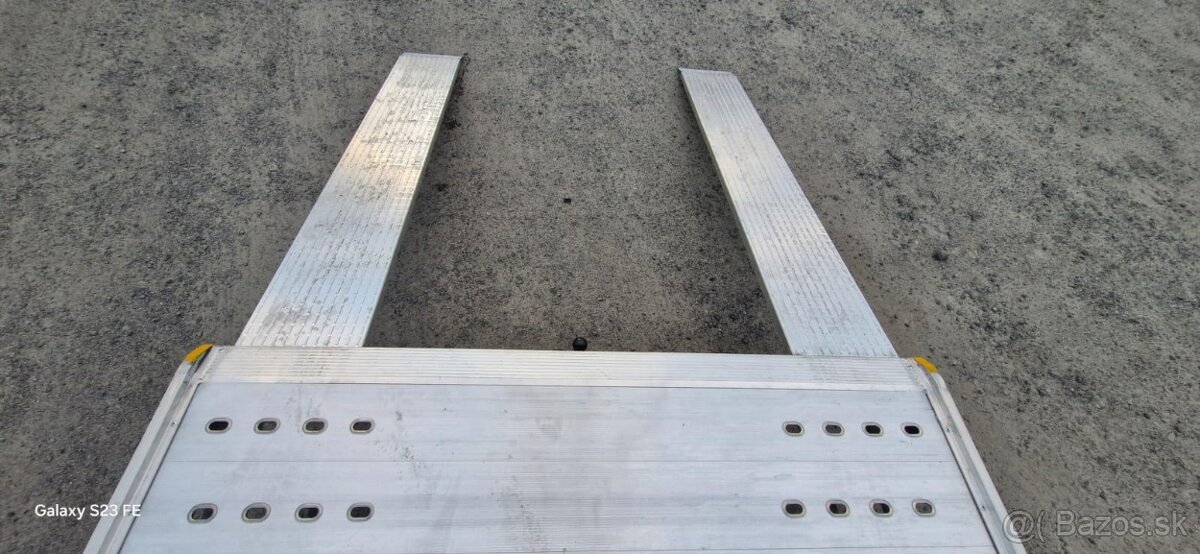 Odtahový špeciál Iveco Daily - 19