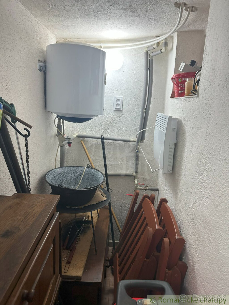 Kompletne zariadena chata blízko lyžiarskeho vleku Kokava- - 19