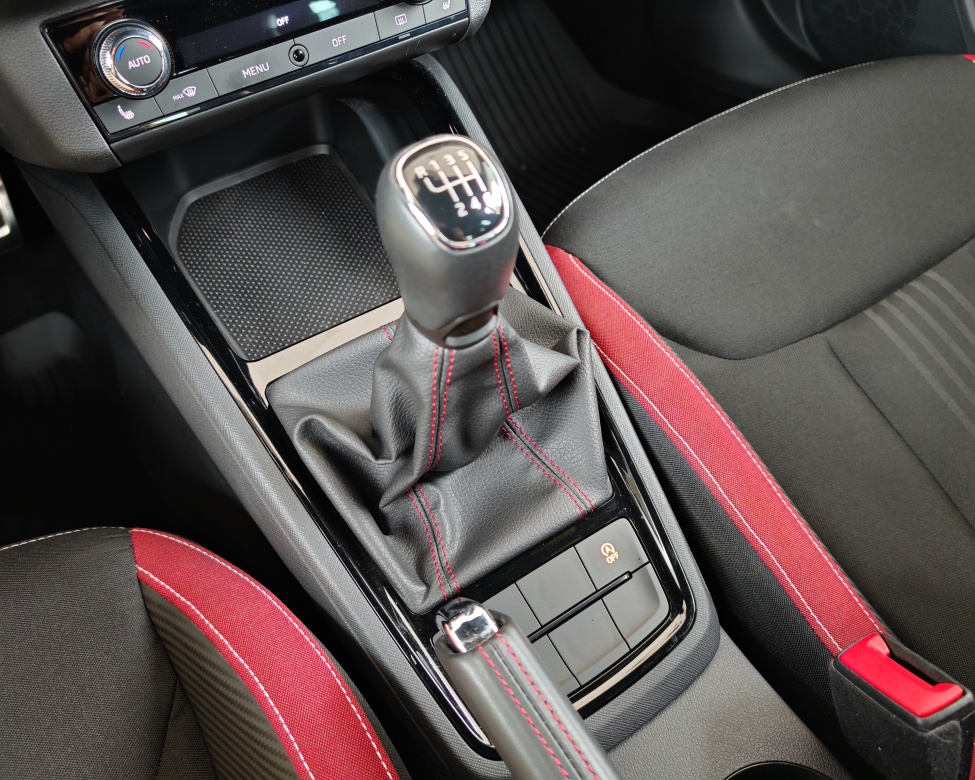 Škoda Scala 1.5 TSI Monte Carlo// AJ NA SPLÁTKY// - 19