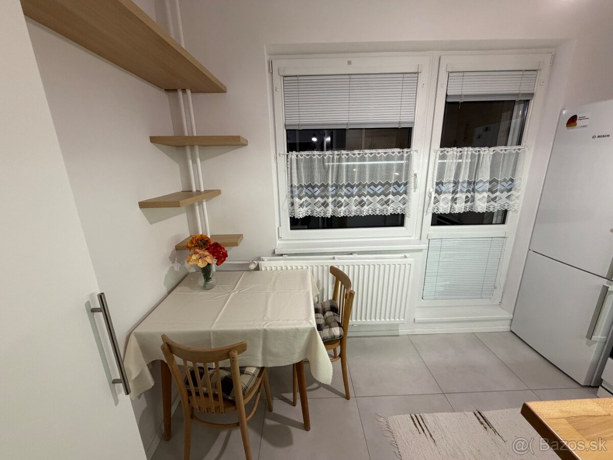 Prenájom 1-izbového bytu, Michalovce – Stráňany, 32 m² - 19
