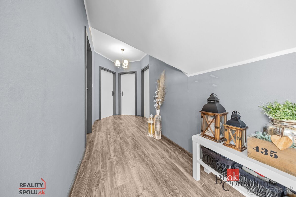 Krásny , slnečný , dvojgeneračný rodinný dom vo Vajnoroch - 19