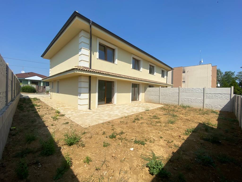 Úsporný 4 izbový poschodový rodinný dom - novostavba, Veľké - 19