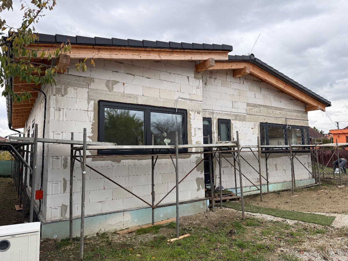 Obklady dlažby a Stavebná činnosť ✅ - 19