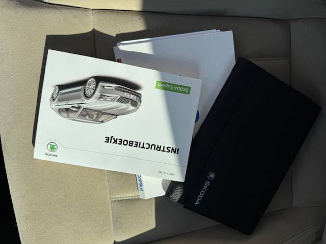 Škoda Superb Combi 2.0 TDI Business DSG AKONTACIA OD 0% - 19