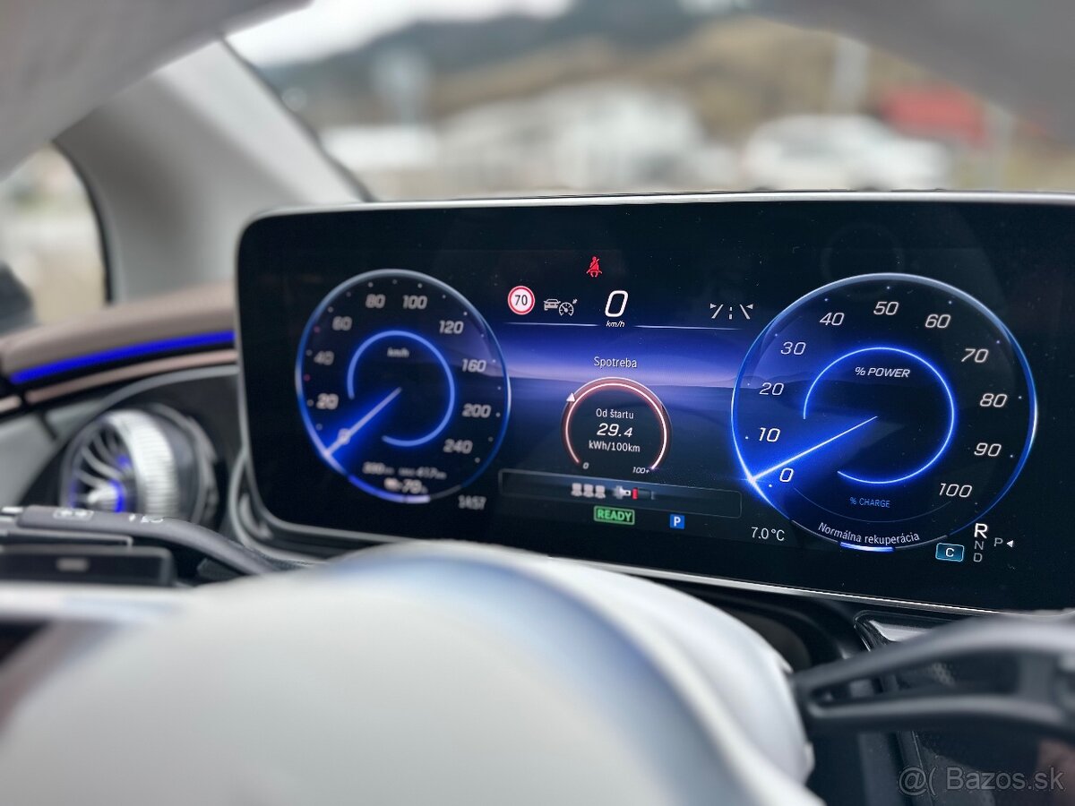 Mercedes EQE 350 4 MATIC model 2025 22000km - 19