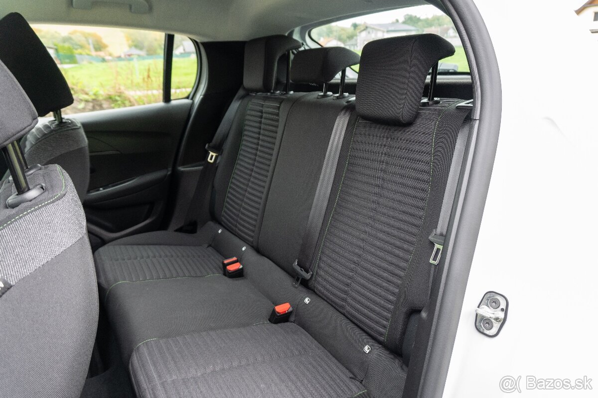 Peugeot 208 1,2 benzín - 19