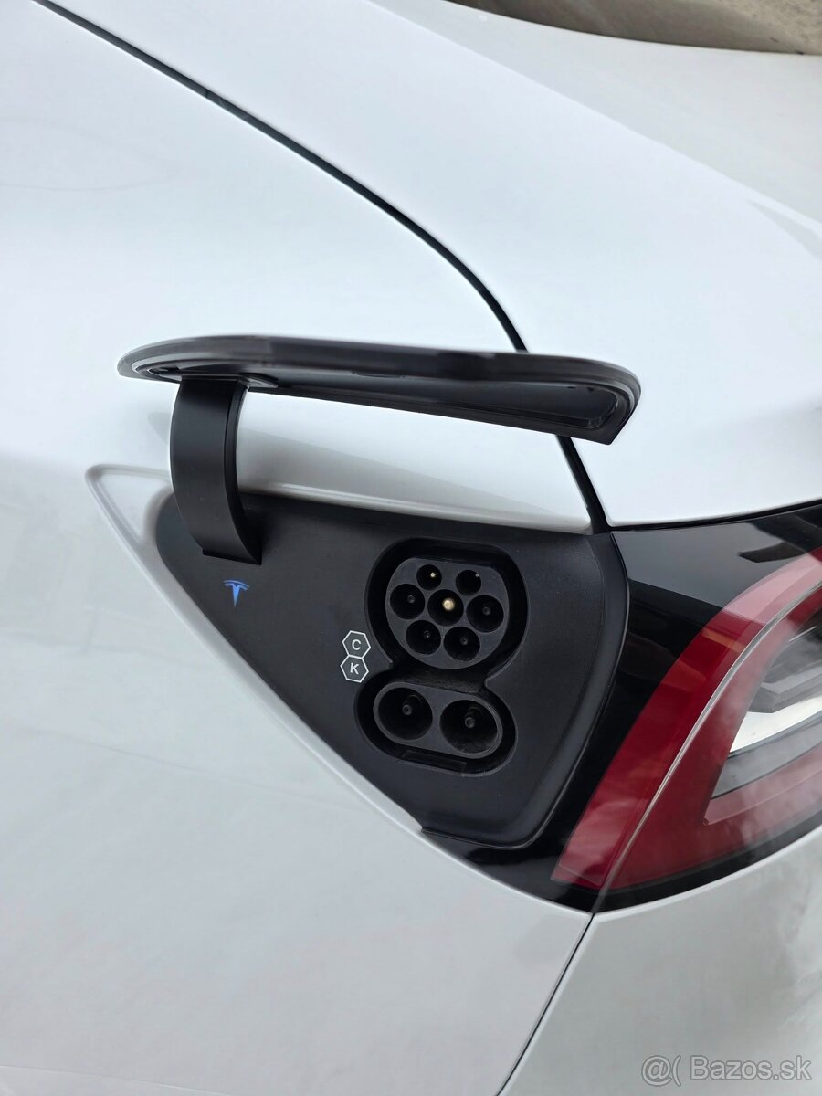 TESLA MODEL 3 PERFORMANCE FACELIFT BLACK PACKET LONG RANGE - 19