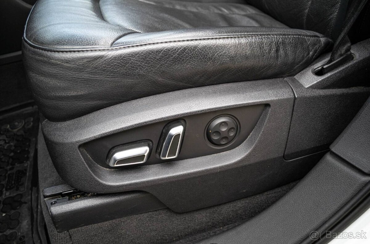 Audi Q7 3.0 Turbo Benzín Quattro 7Miest - 19