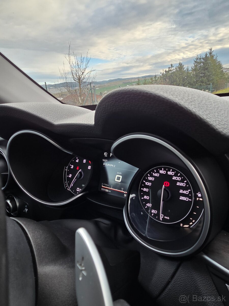 Alfa Romeo Stelvio 2.0 Q4 SR - 19