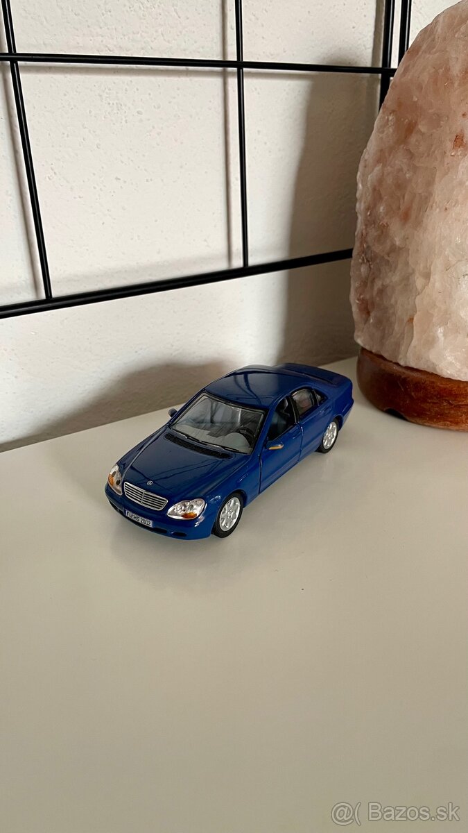 Modely 1:43 - 19