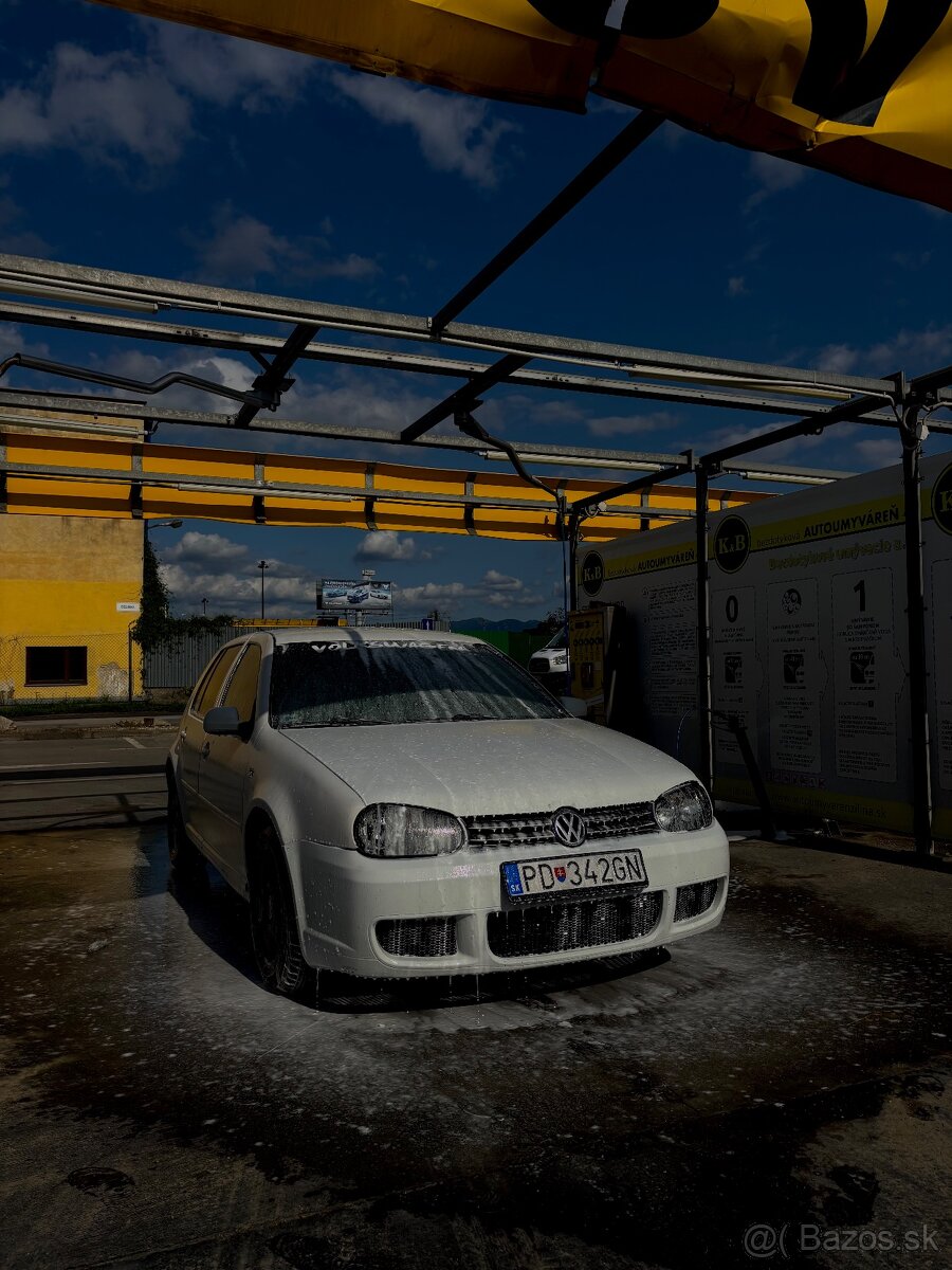 Predám Golf 4 1.9TDI 2000 81KW - 19