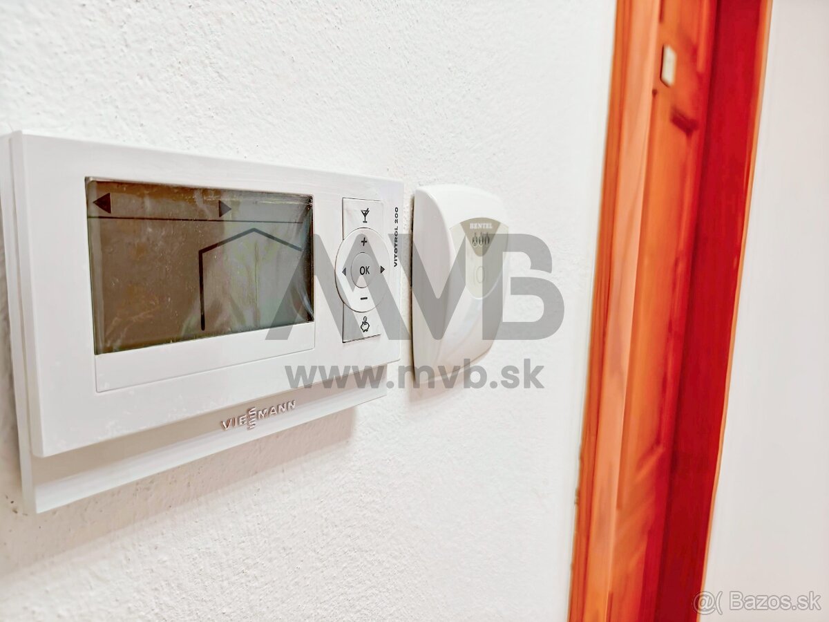 ADMINISTRATÍVNO‑TECHNOLOGICKÉ CENTRUM V MARCELOVEJ - 19