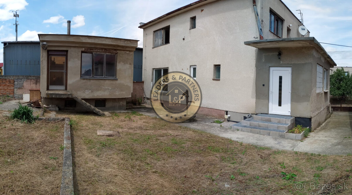 Rezervované Na predaj 5-izbový rodinný dom v obci Košolná - 19