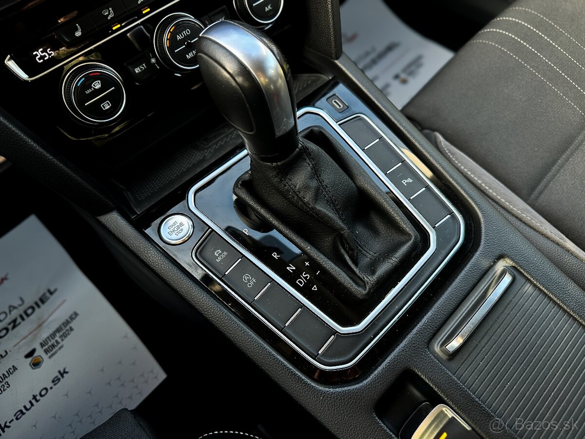 Volkswagen Passat Alltrack 2.0 TDI 140kW DSG 4MOTION - 19