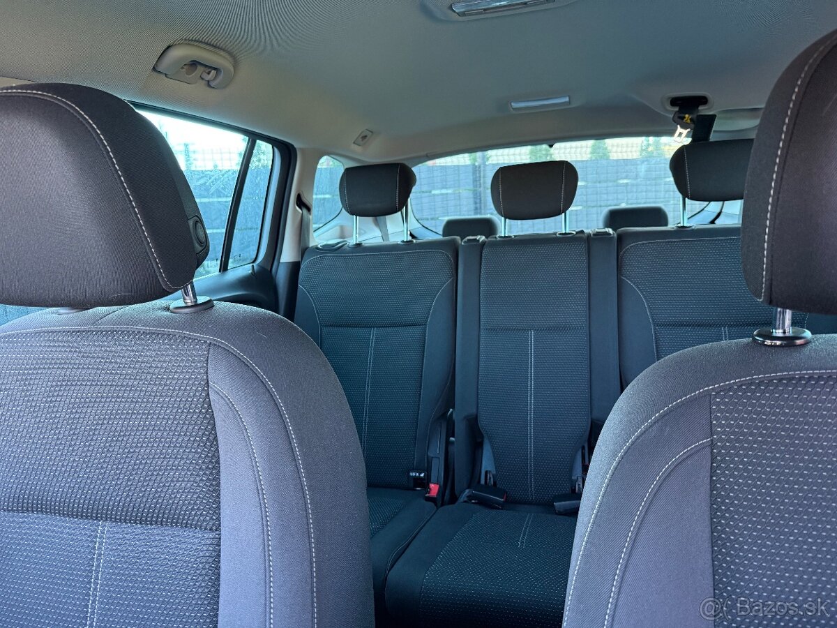 Opel Zafira 2,0 CDTI Cosmo 7miestne - 19