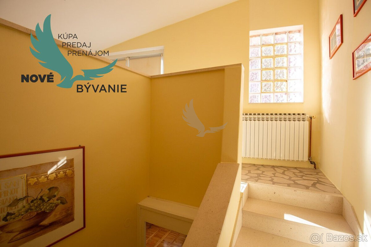 Kamenný dom v centre Šibenika - Chorvátsko - 19