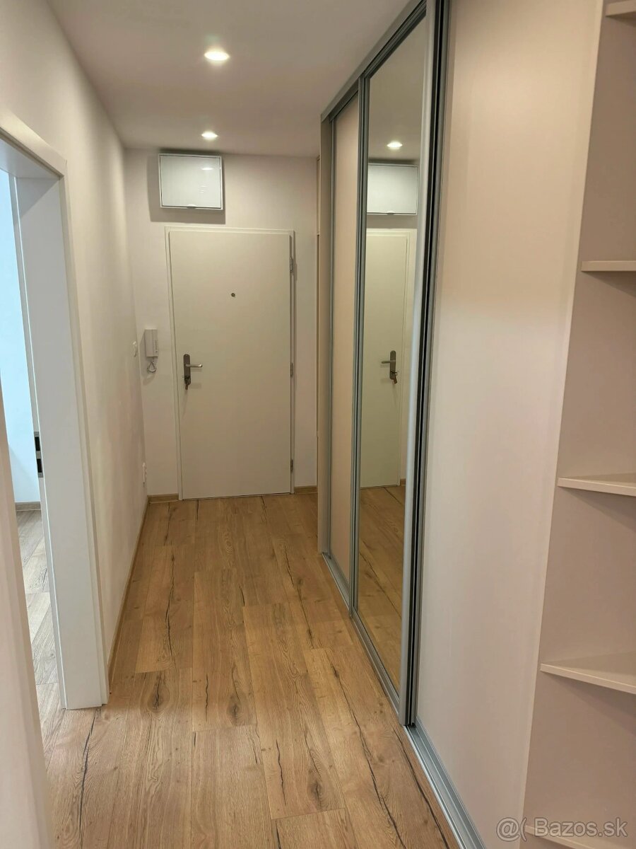 Realitný kancelária REALADR s.r.o. - 19