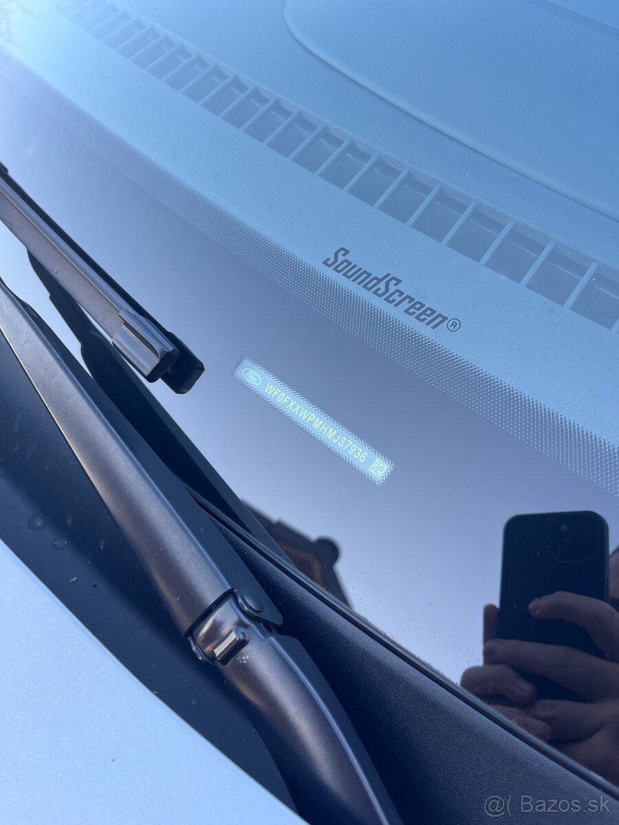 Ford Kuga PHEV Vignale - v záruke, top stav. - 19