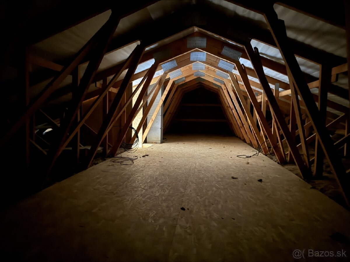 Na predaj 4i RD v obci Gajary. - 19