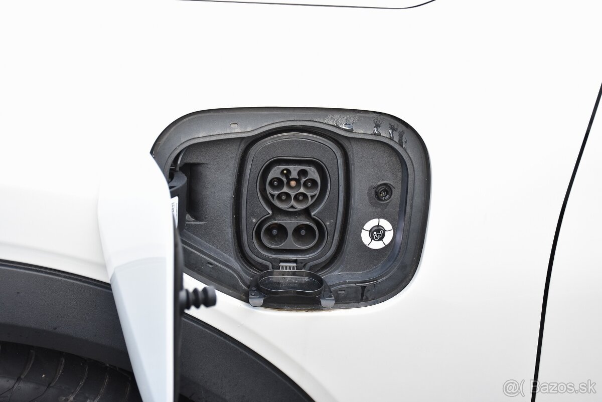 Ford Mustang Mach-E 75,7 kWh 2023 ZÁRUKA - SOH_96,4% _DPH - 19