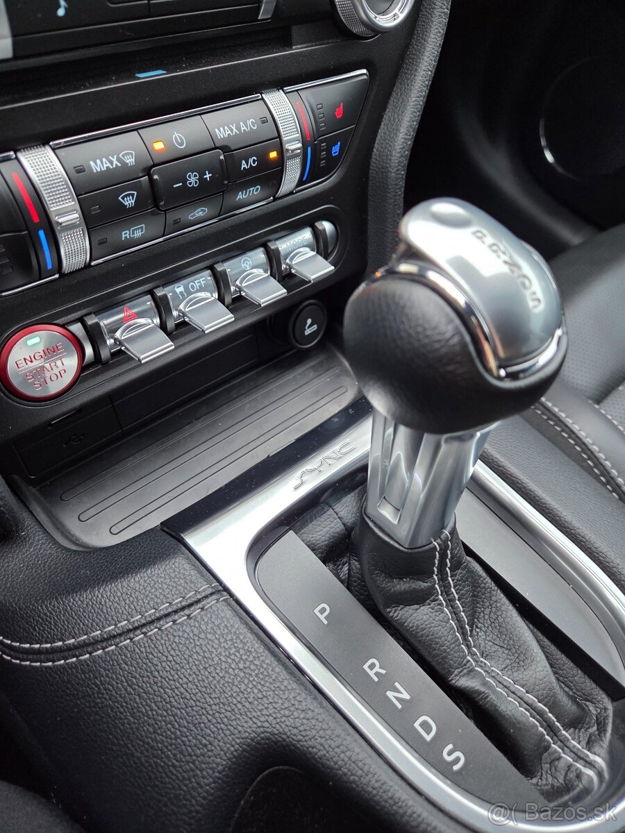 Ford Mustang 5.0 GT 55 years edition - 19