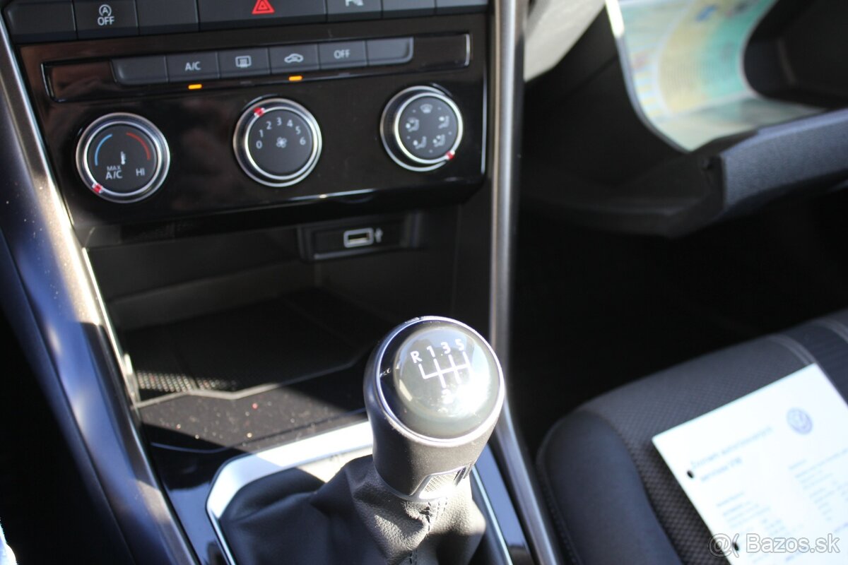 vw T - ROC 1,6 TDI CR kúp.v SR - 19