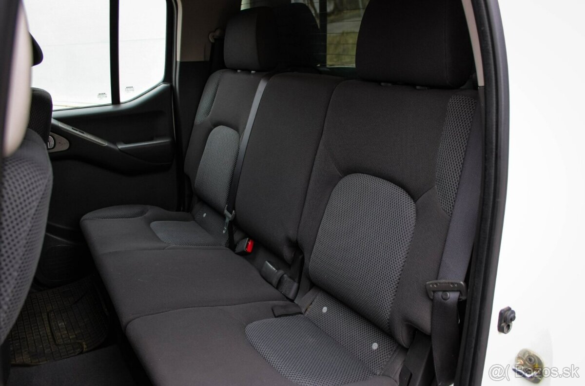 Nissan Navara DoubleCab 2.5D XE - 19